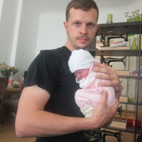 Papa fertig, aber wach